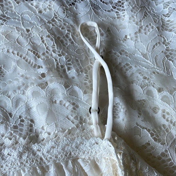 Xhilaration Women’s All Lace Top. - Picture 8 of 11